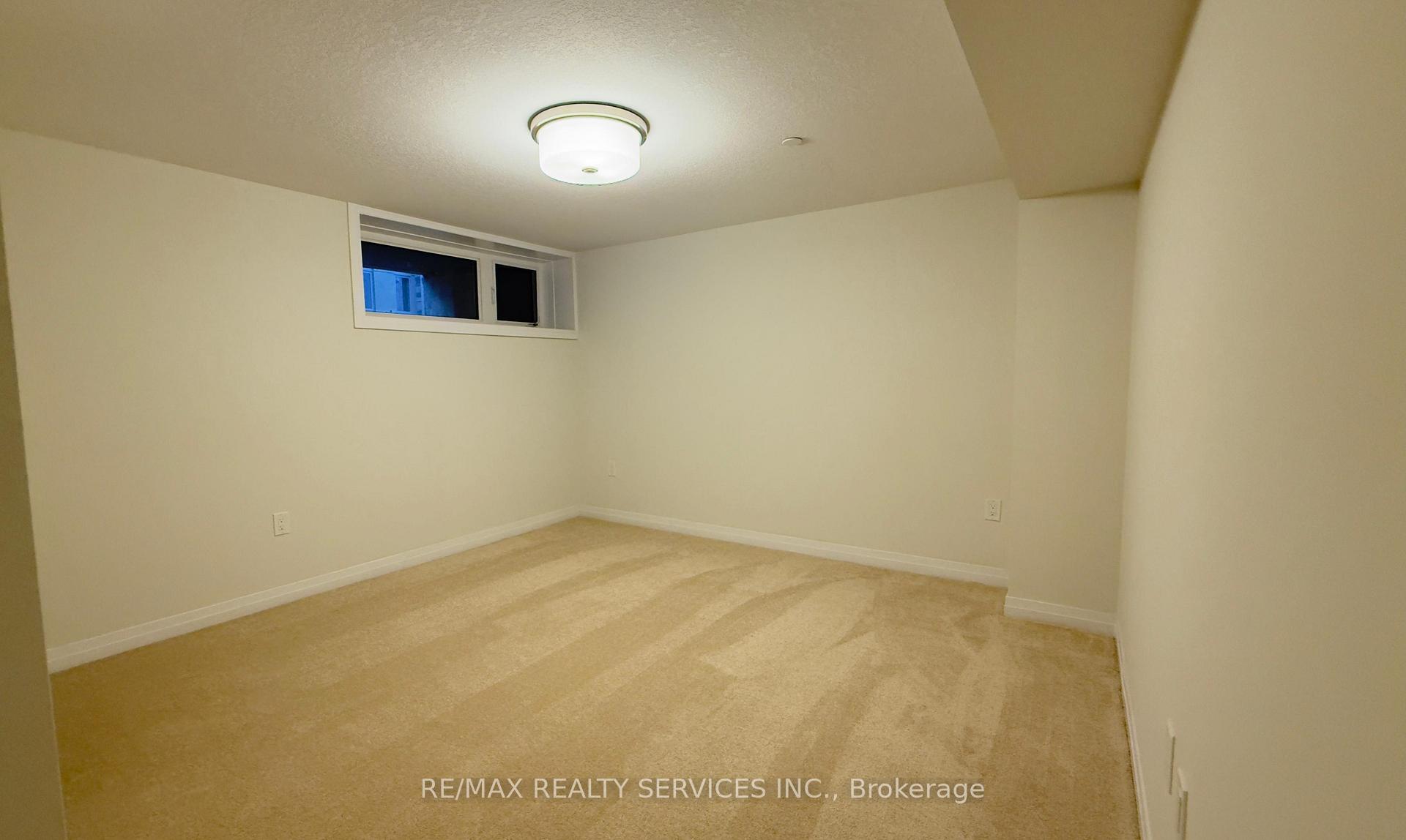 Photo 25 of Unit 19, 45 Fieldridge Crescent, Brampton, Brampton North — HOMEH