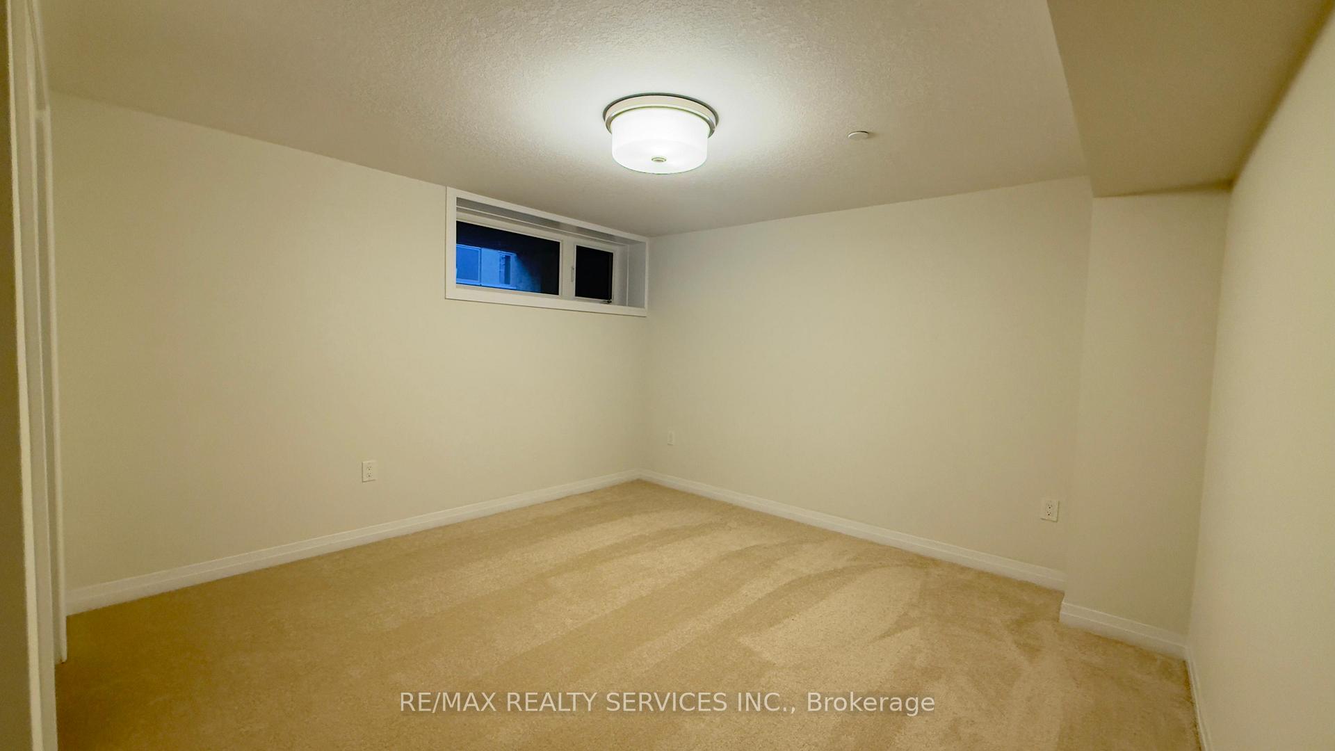 Photo 22 of Unit 19, 45 Fieldridge Crescent, Brampton, Brampton North — HOMEH