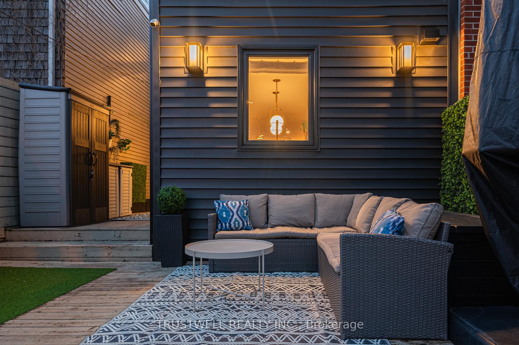 Photo 22 of 25 Hamilton Street N, Toronto, South Riverdale — HOMEH
