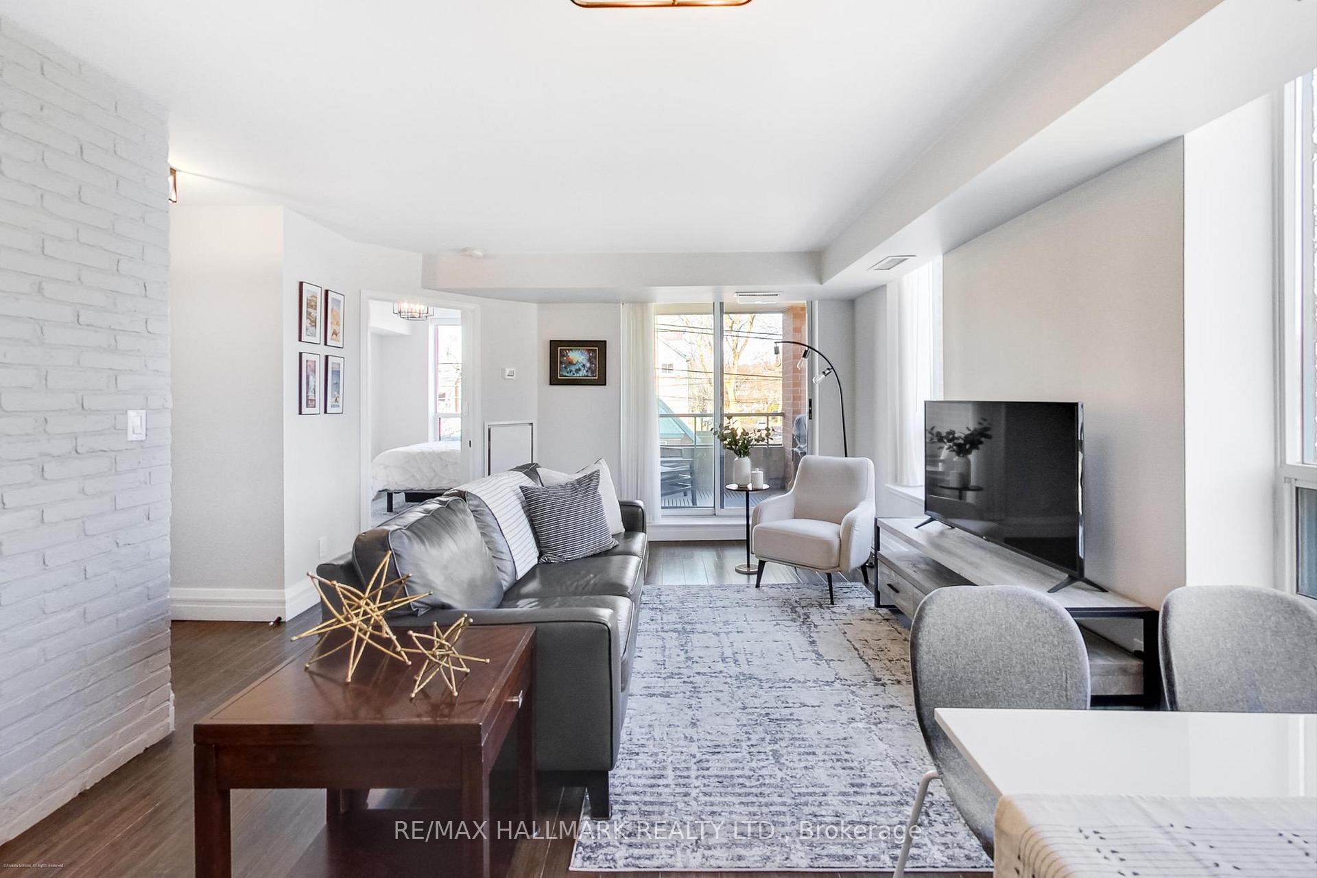 Photo 7 of Unit 220, 1733 Queen Street E, Toronto, The Beaches — HOMEH