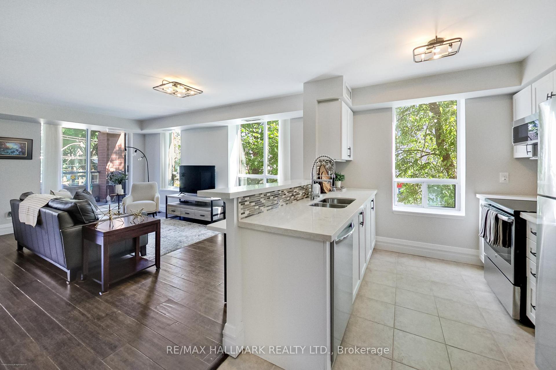 Photo 6 of Unit 220, 1733 Queen Street E, Toronto, The Beaches — HOMEH