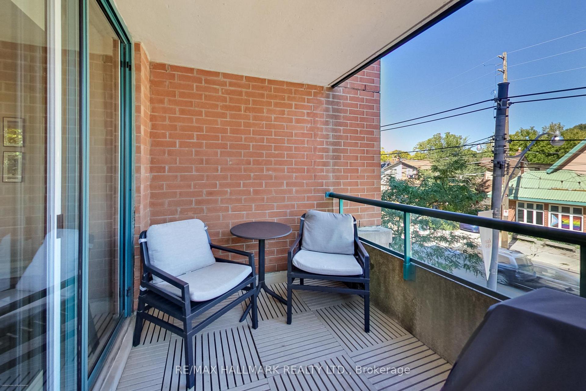 Photo 13 of Unit 220, 1733 Queen Street E, Toronto, The Beaches — HOMEH