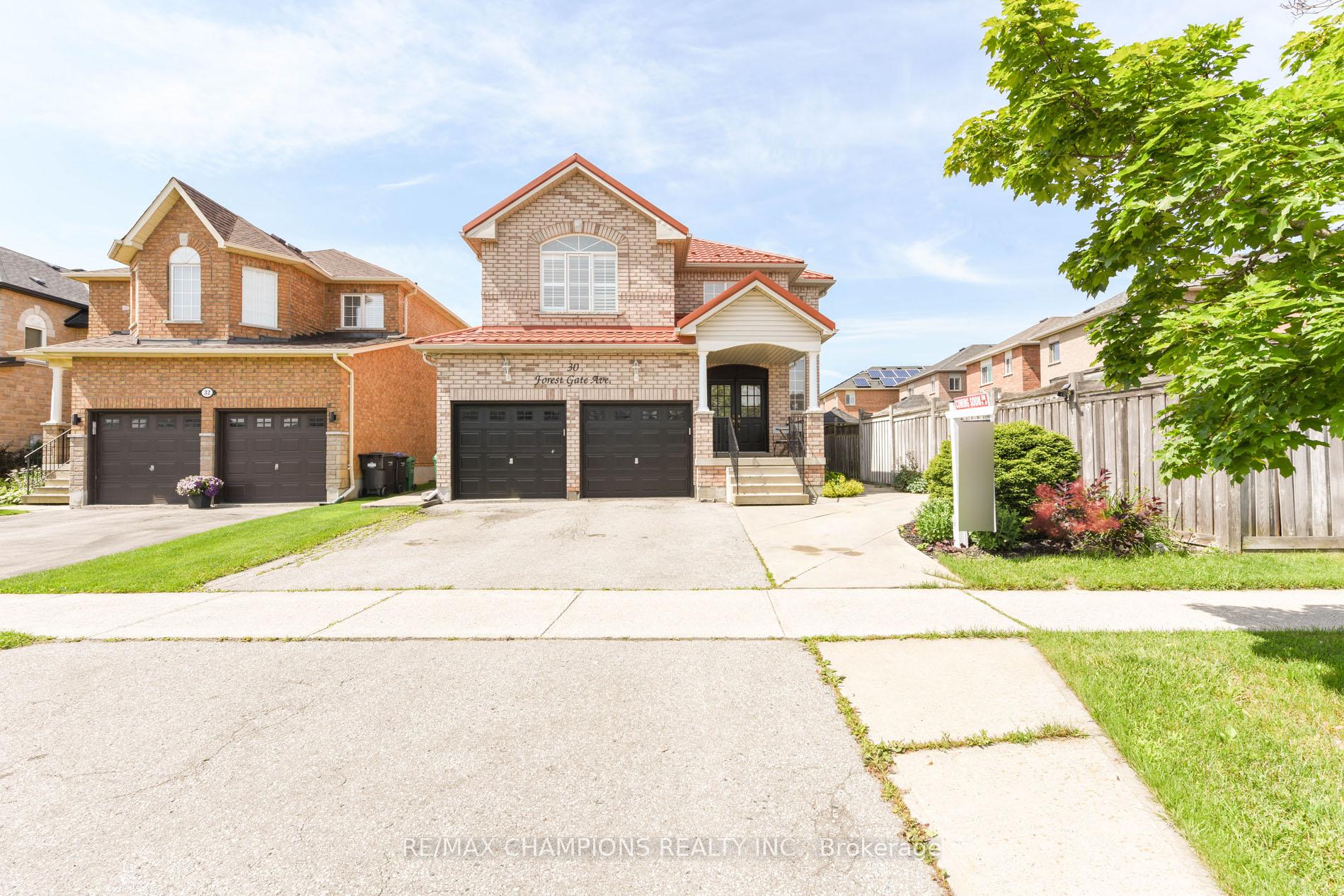 Photo 19 of 30 Forest Gate Avenue N, Caledon, Bolton North — HOMEH