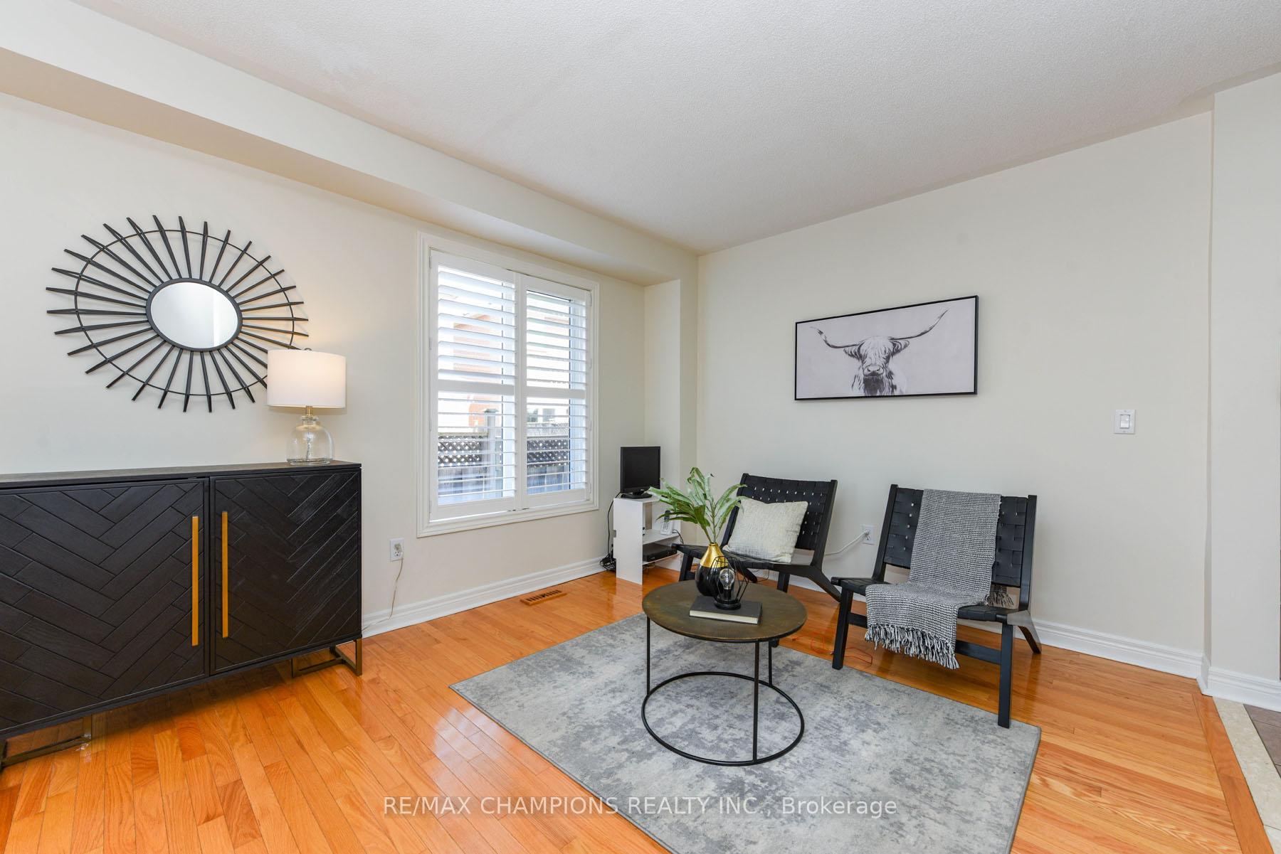 Photo 9 of 30 Forest Gate Avenue N, Caledon, Bolton North — HOMEH