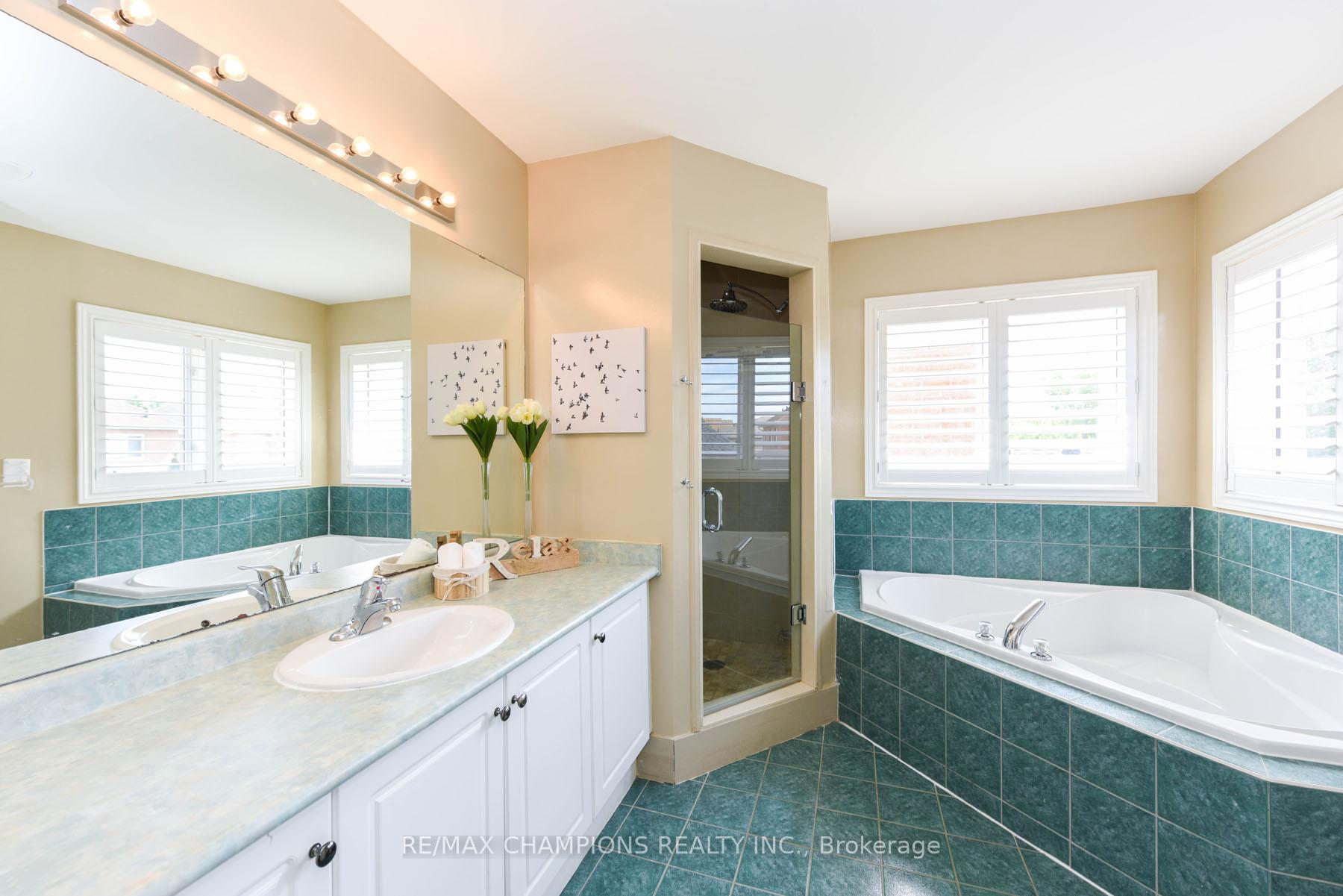 Photo 32 of 30 Forest Gate Avenue N, Caledon, Bolton North — HOMEH