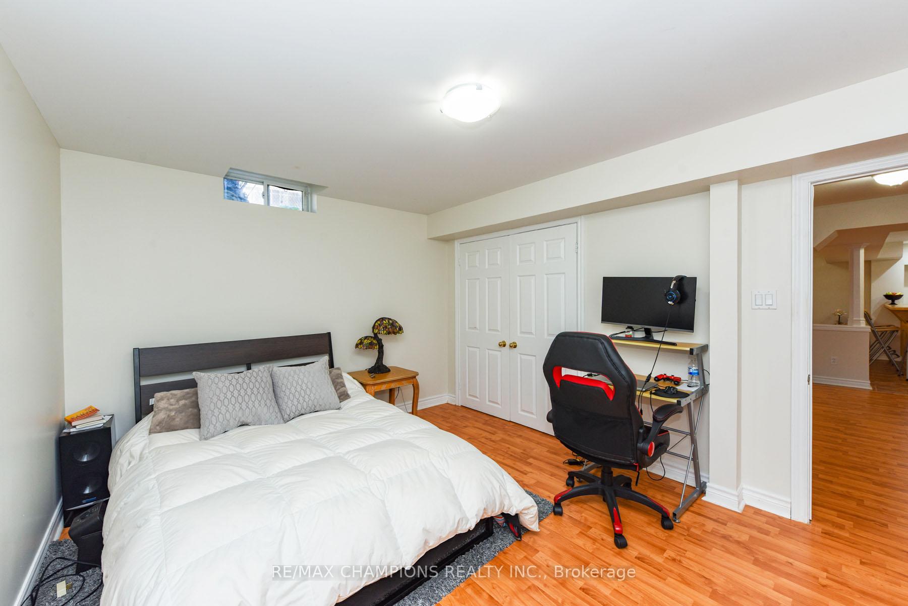 Photo 35 of 30 Forest Gate Avenue N, Caledon, Bolton North — HOMEH