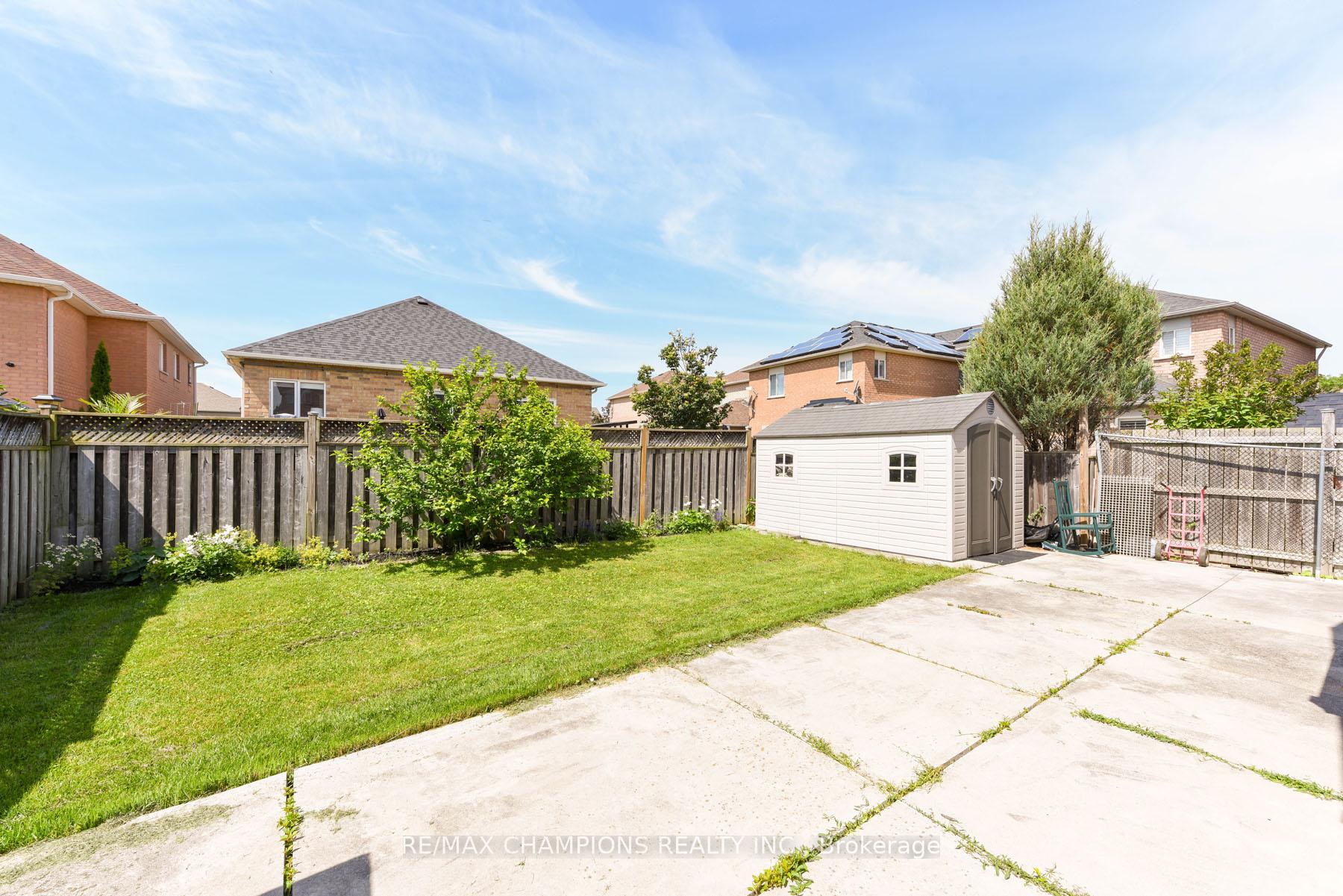 Photo 37 of 30 Forest Gate Avenue N, Caledon, Bolton North — HOMEH