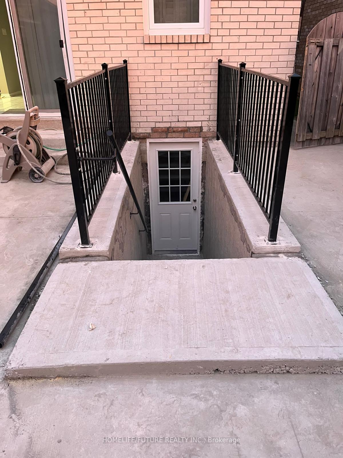 Photo 7 of Unit Bsmt, 5 Booth Crescent, Ajax, Central — HOMEH
