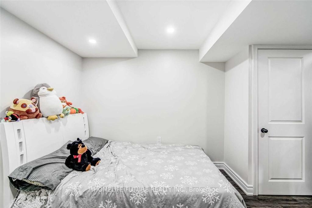 Photo 3 of Unit Bsmt, 5 Booth Crescent, Ajax, Central — HOMEH