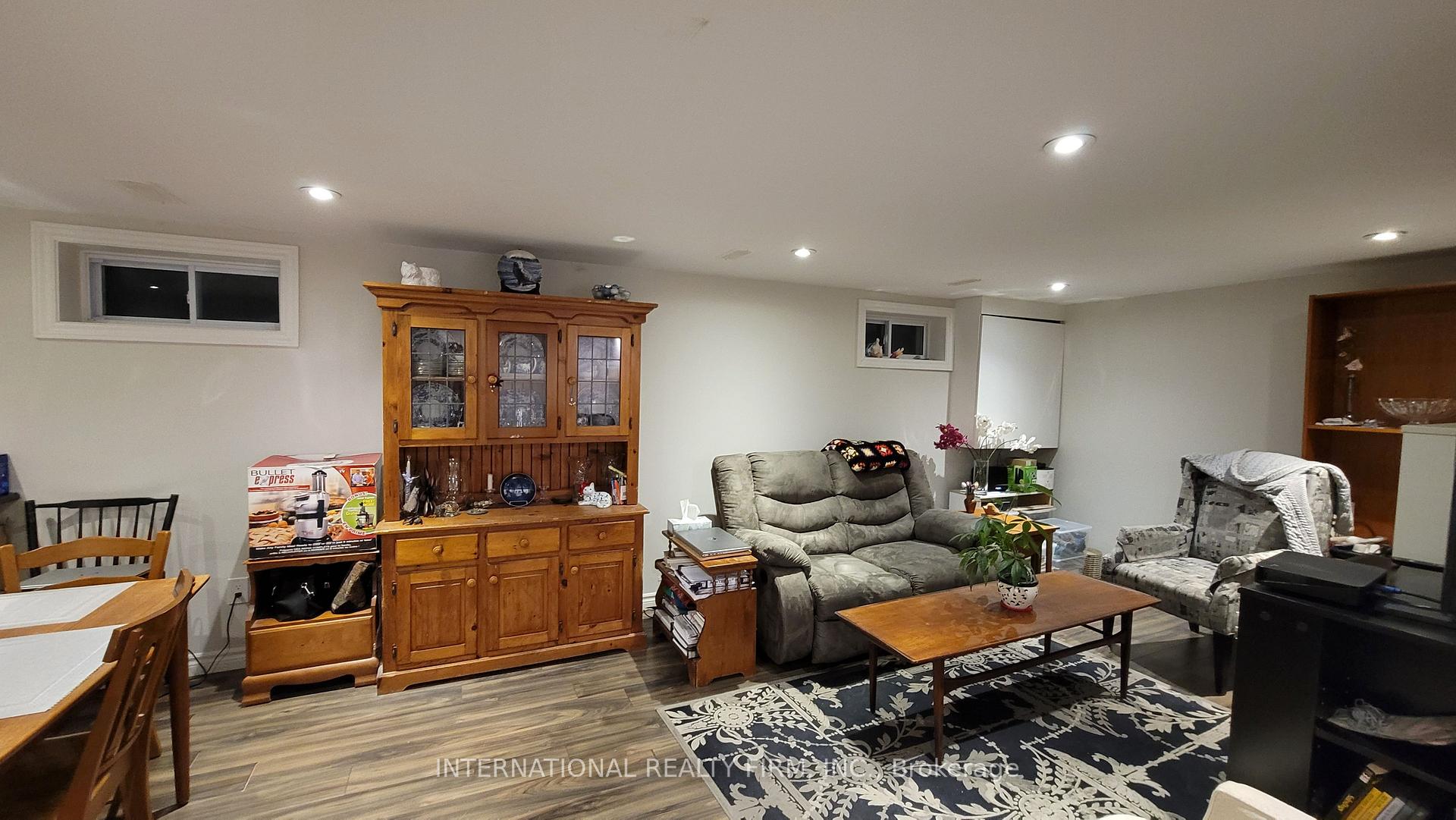 Photo 28 of 392 Athol Street E, Oshawa, Central — HOMEH