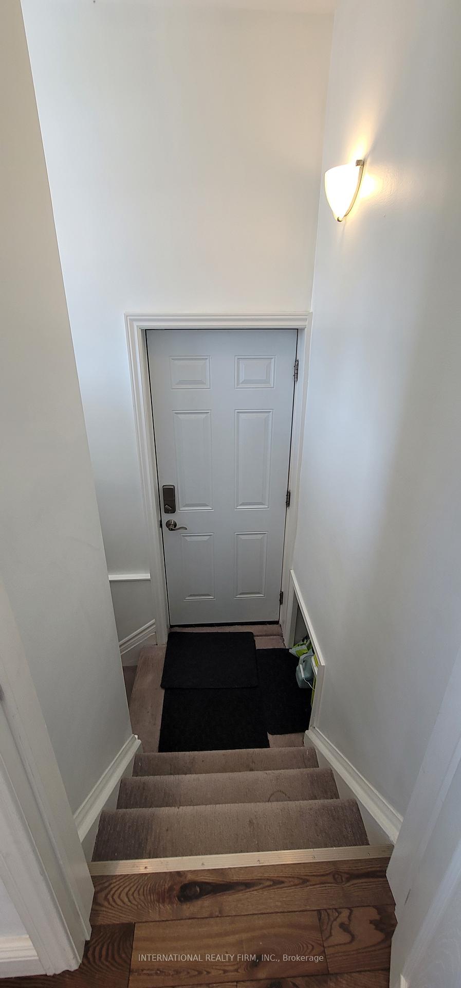 Photo 22 of 392 Athol Street E, Oshawa, Central — HOMEH