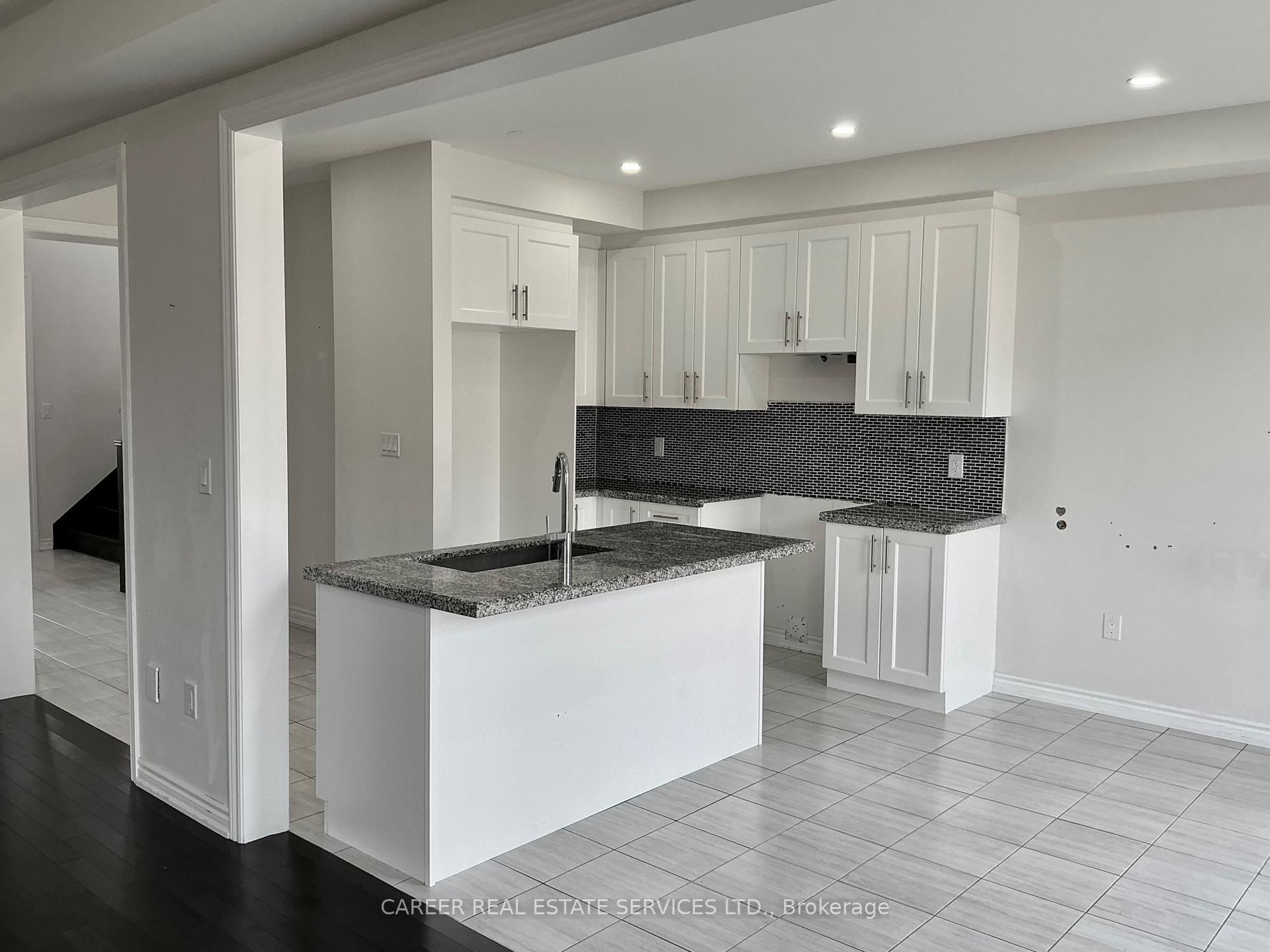 Photo 5 of 172 Ronald Hooper Avenue, Clarington, Bowmanville — HOMEH