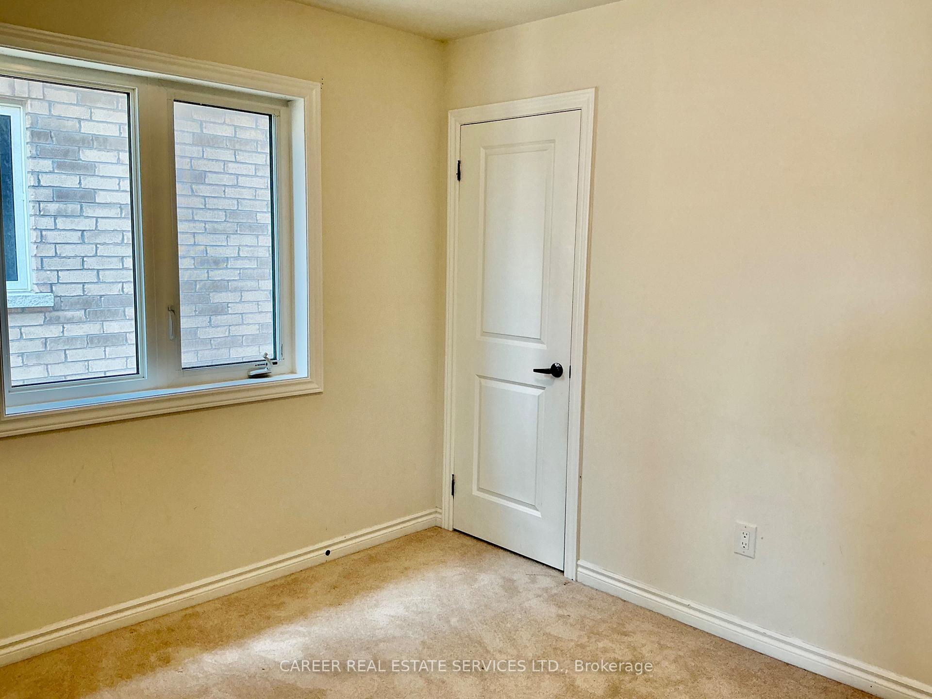 Photo 12 of 172 Ronald Hooper Avenue, Clarington, Bowmanville — HOMEH