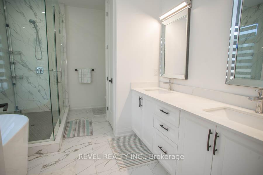 Photo 15 of 14 Bowen Place, Brant, Oakland — HOMEH