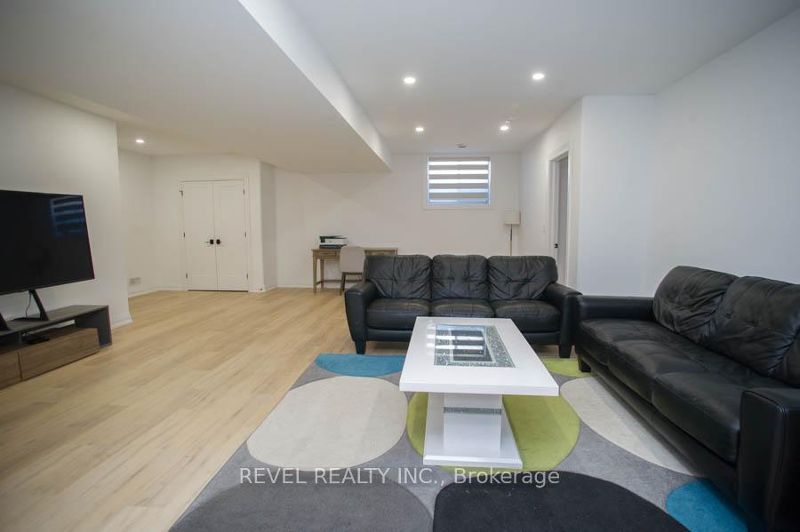 Photo 25 of 14 Bowen Place, Brant, Oakland — HOMEH