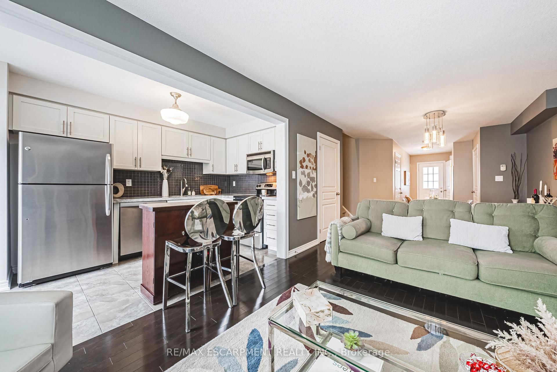 Photo 10 of Unit 73, 222 Fall Fair Way, Hamilton, Binbrook — HOMEH
