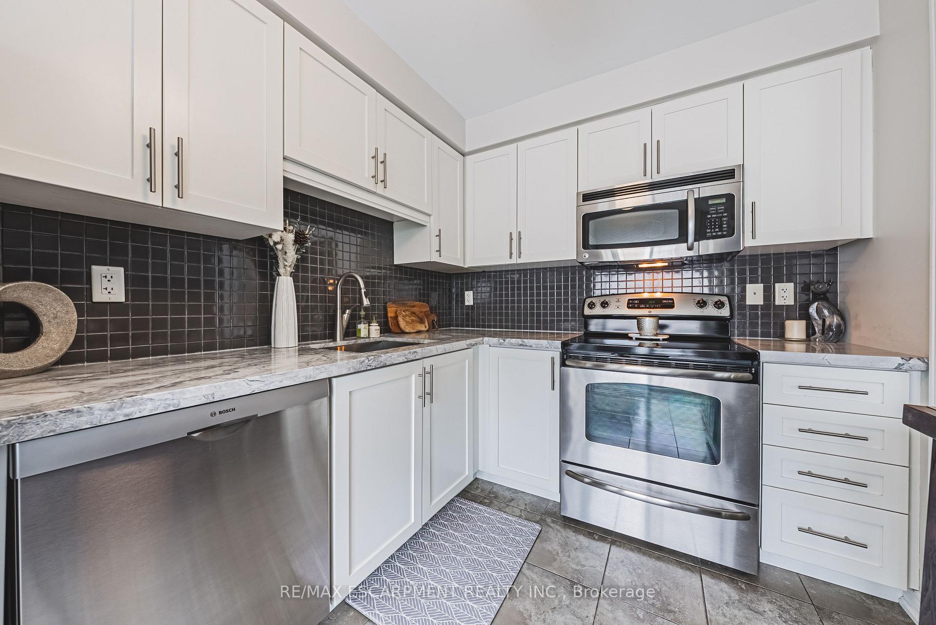 Photo 21 of Unit 73, 222 Fall Fair Way, Hamilton, Binbrook — HOMEH