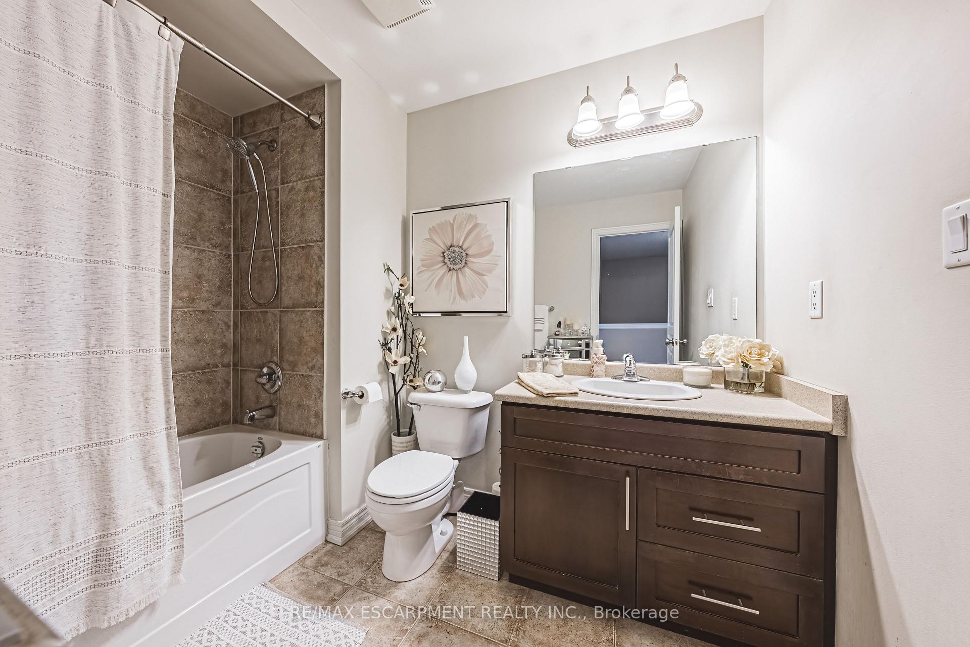 Photo 30 of Unit 73, 222 Fall Fair Way, Hamilton, Binbrook — HOMEH