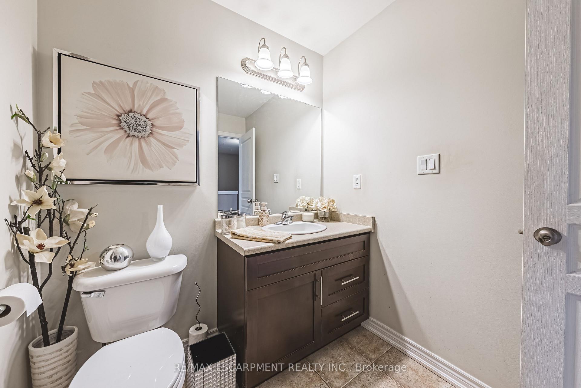 Photo 35 of Unit 73, 222 Fall Fair Way, Hamilton, Binbrook — HOMEH