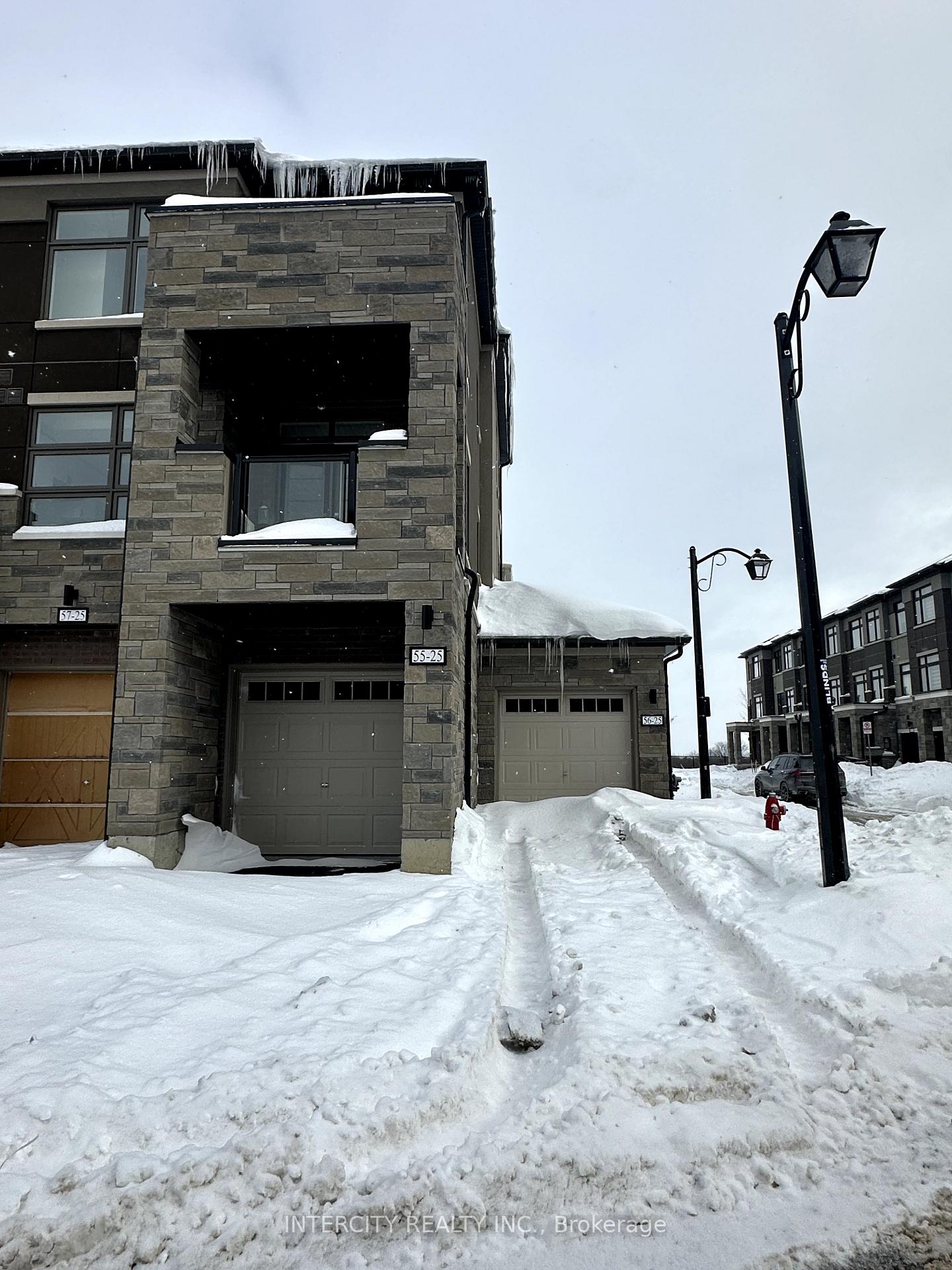Photo 1 of Unit 56, 25 Fieldridge Crescent, Brampton, Sandringham-Wellington North — HOMEH