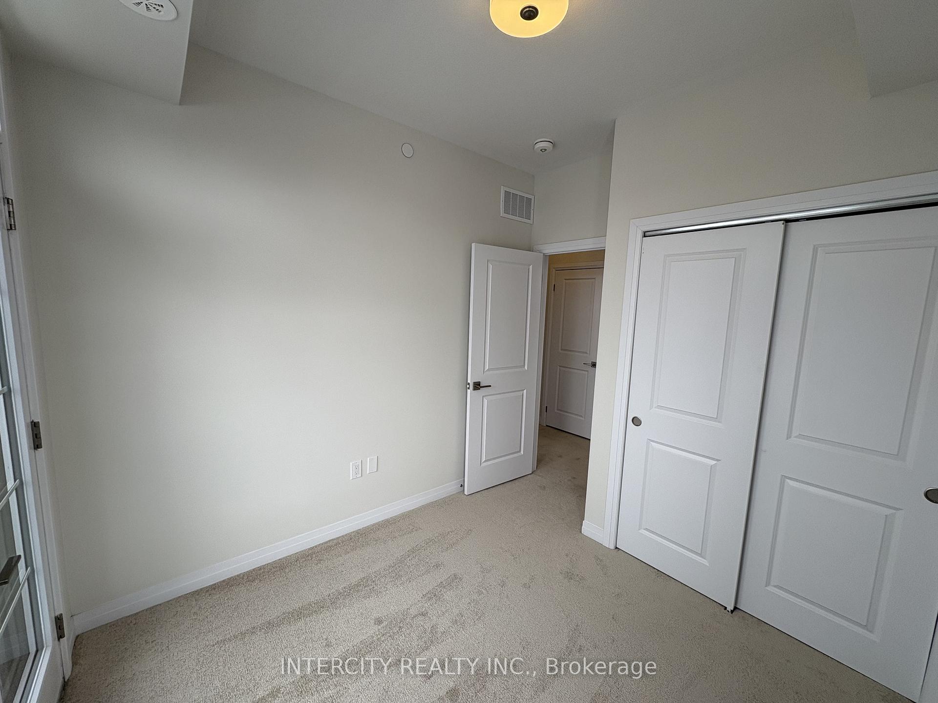 Photo 3 of Unit 56, 25 Fieldridge Crescent, Brampton, Sandringham-Wellington North — HOMEH