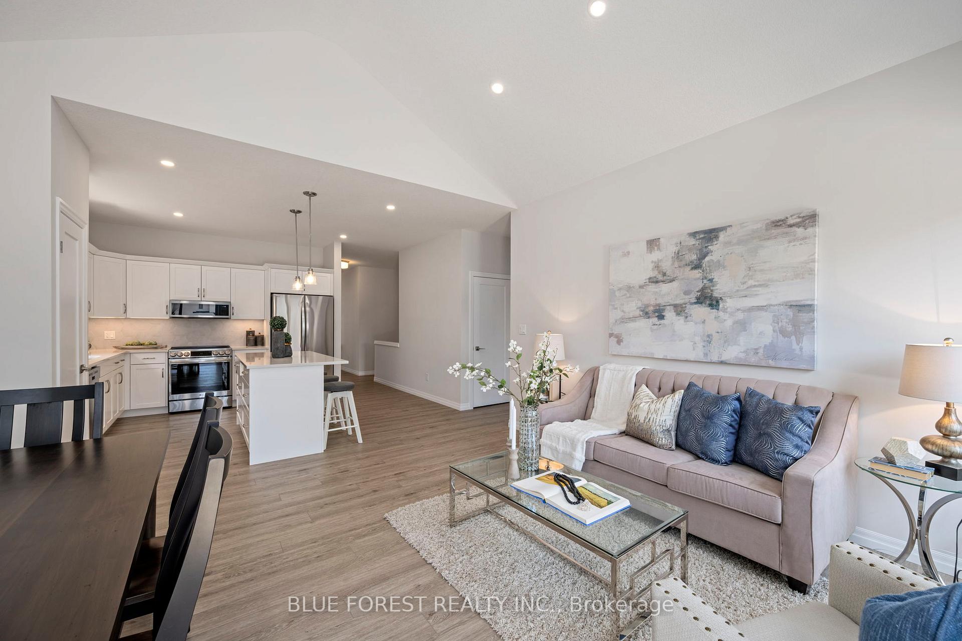 Photo 22 of 14 Dunning Way, St. Thomas — HOMEH