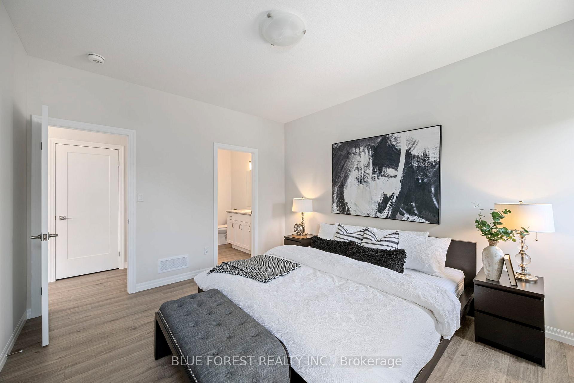Photo 19 of 14 Dunning Way, St. Thomas — HOMEH