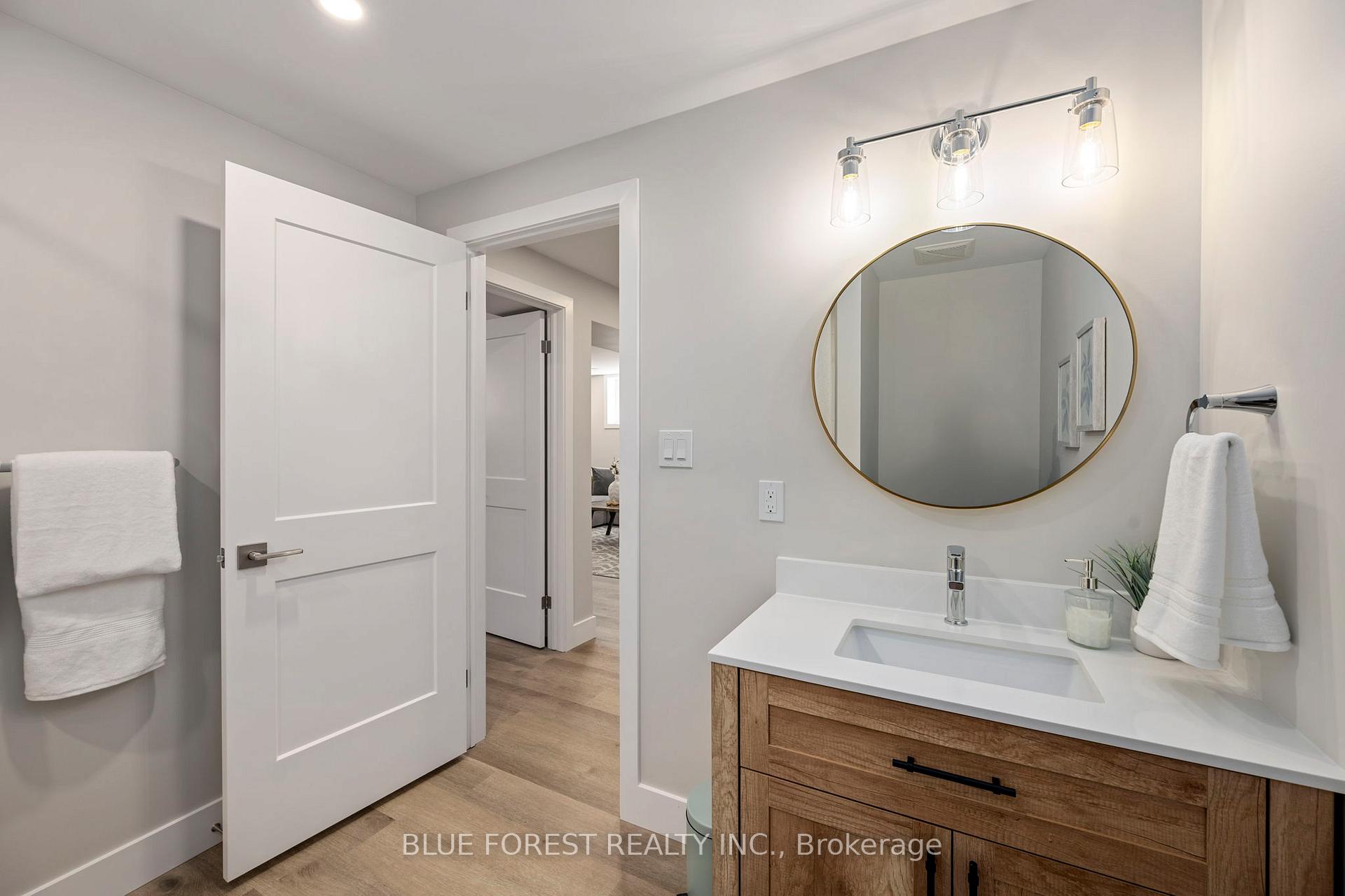 Photo 15 of 14 Dunning Way, St. Thomas — HOMEH