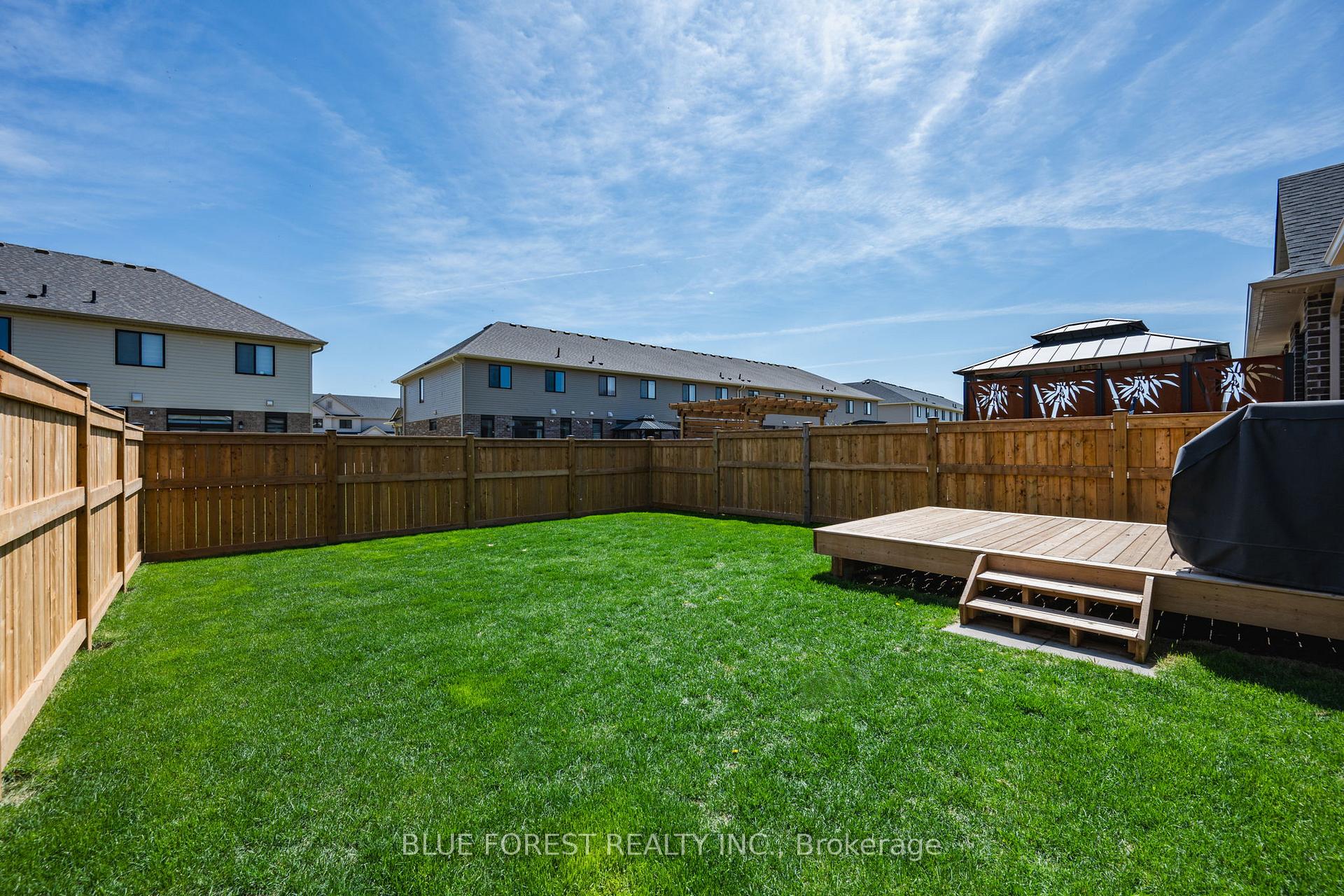 Photo 12 of 14 Dunning Way, St. Thomas — HOMEH