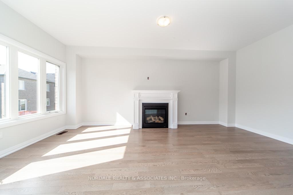 Photo 17 of 1433 Stovell Crescent, Innisfil, Lefroy — HOMEH