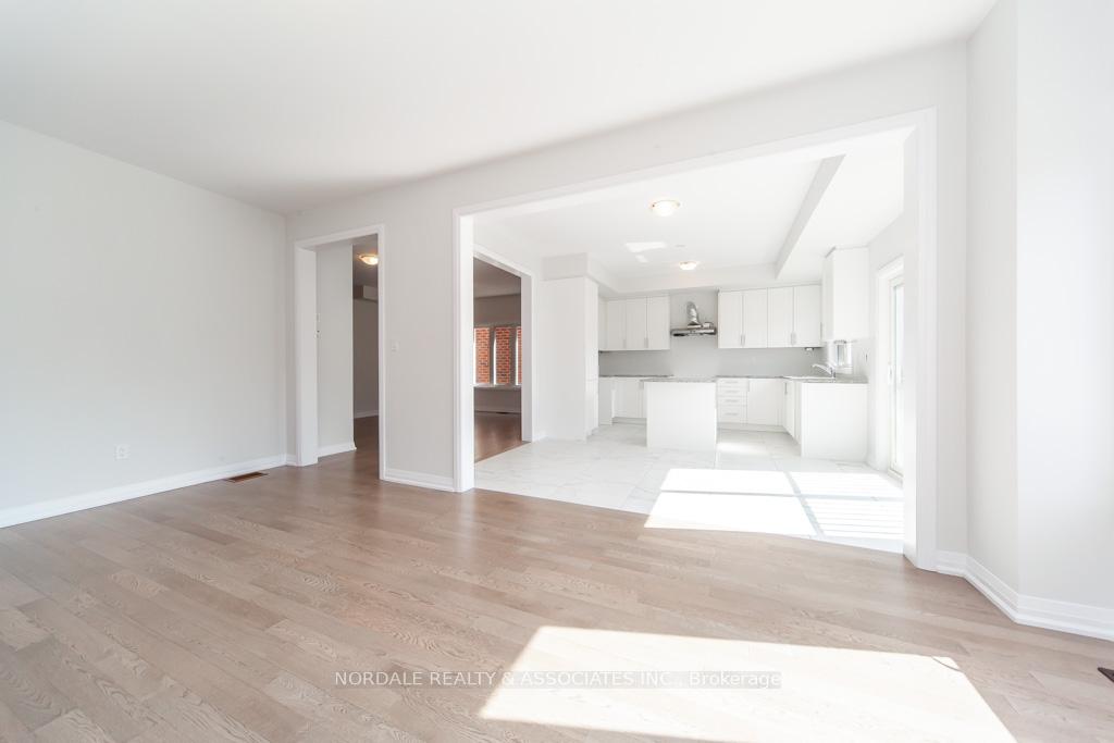 Photo 20 of 1433 Stovell Crescent, Innisfil, Lefroy — HOMEH