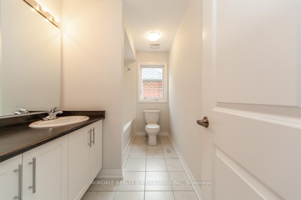 Photo 34 of 1433 Stovell Crescent, Innisfil, Lefroy — HOMEH
