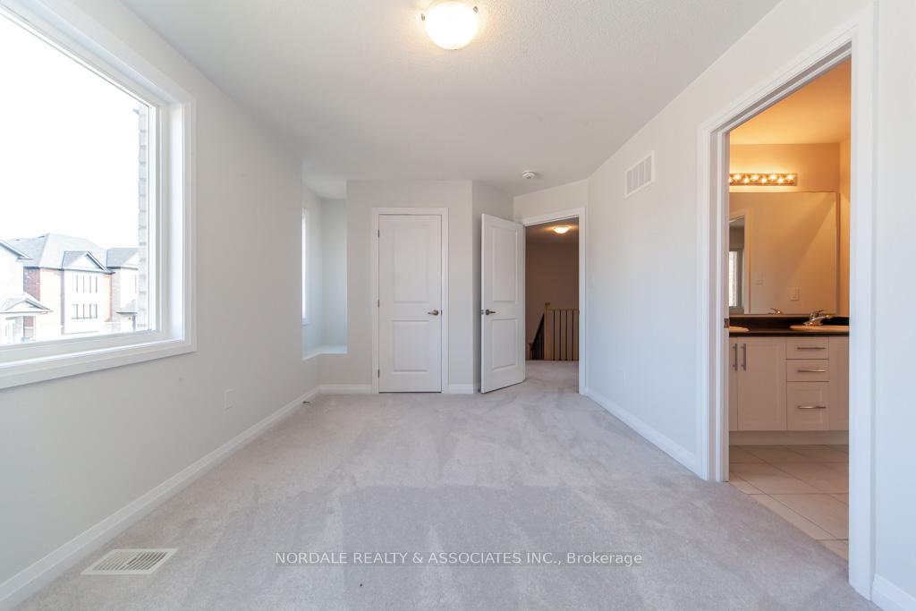 Photo 37 of 1433 Stovell Crescent, Innisfil, Lefroy — HOMEH