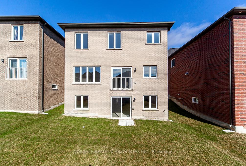 Photo 38 of 1433 Stovell Crescent, Innisfil, Lefroy — HOMEH