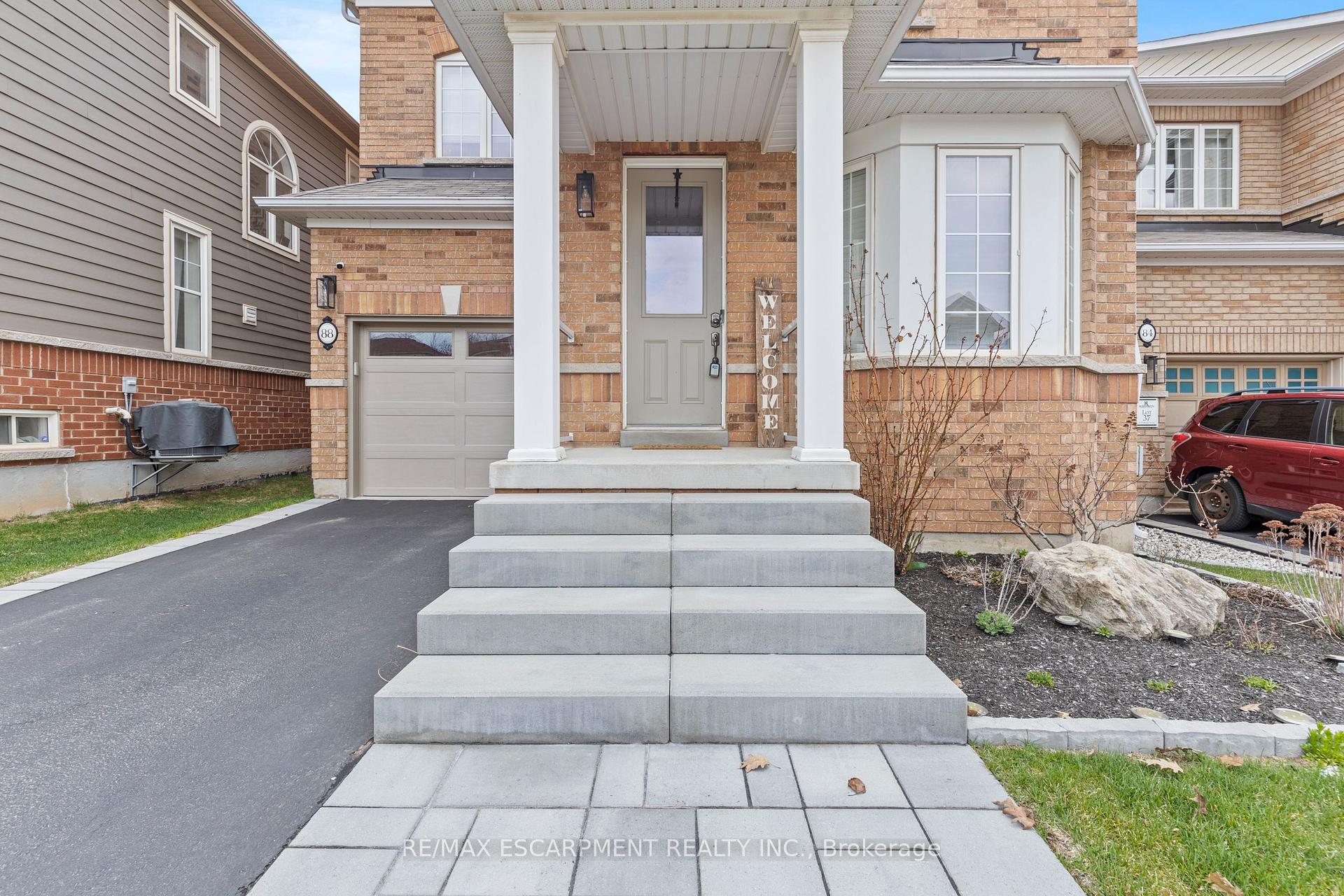 Photo 14 of 88 Wimberly Avenue, Hamilton, Waterdown — HOMEH