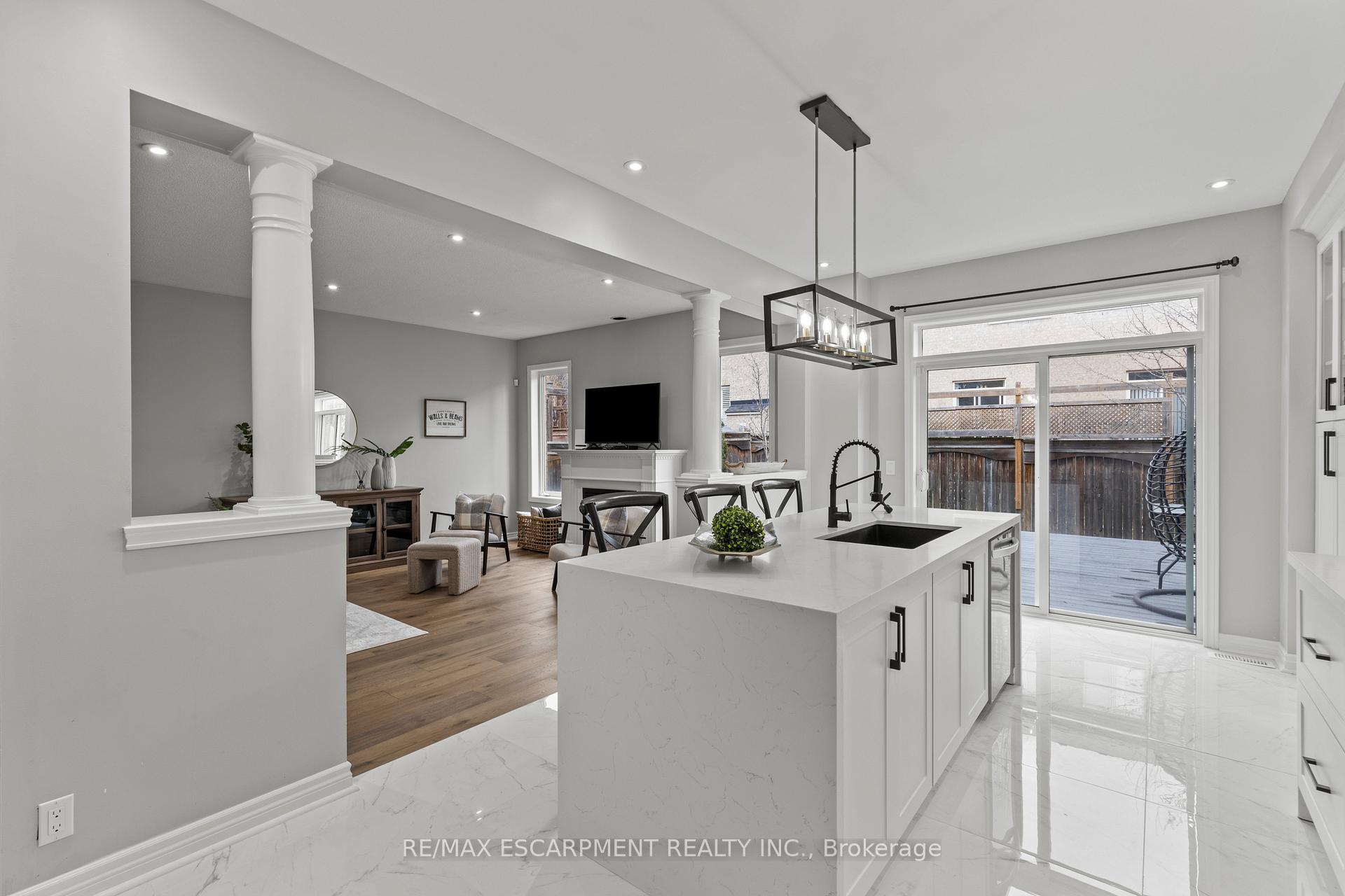 Photo 4 of 88 Wimberly Avenue, Hamilton, Waterdown — HOMEH