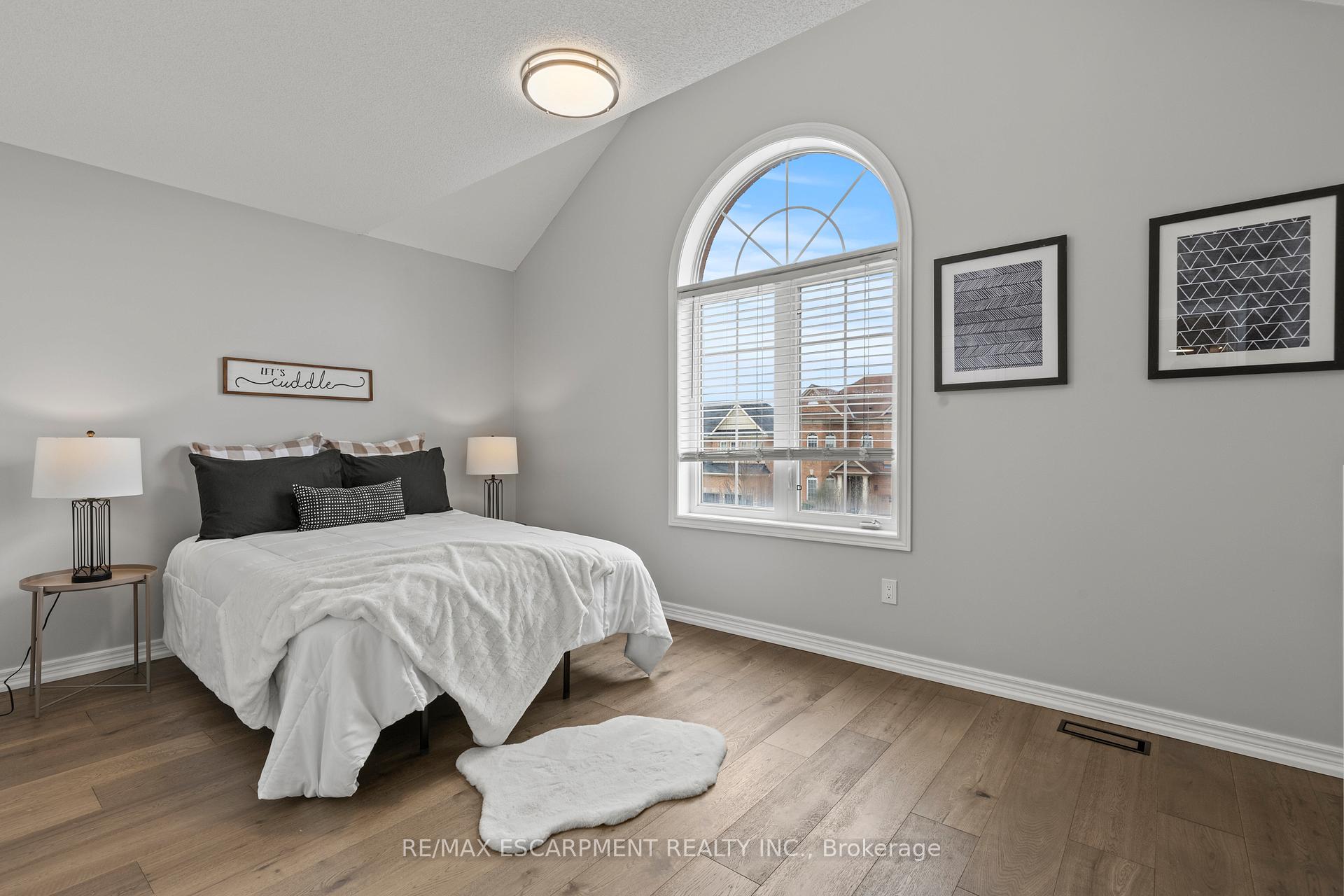Photo 22 of 88 Wimberly Avenue, Hamilton, Waterdown — HOMEH