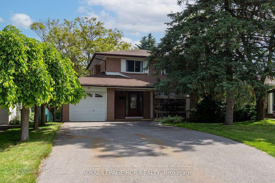 Front of 150 Connaught Crescent