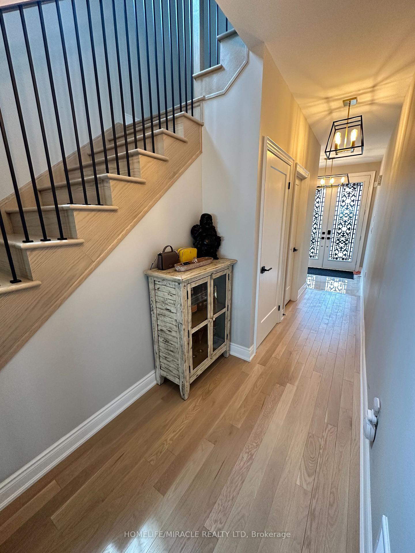 Photo 5 of Unit (Upper), 15 Twilley Road, Brampton, Brampton West — HOMEH
