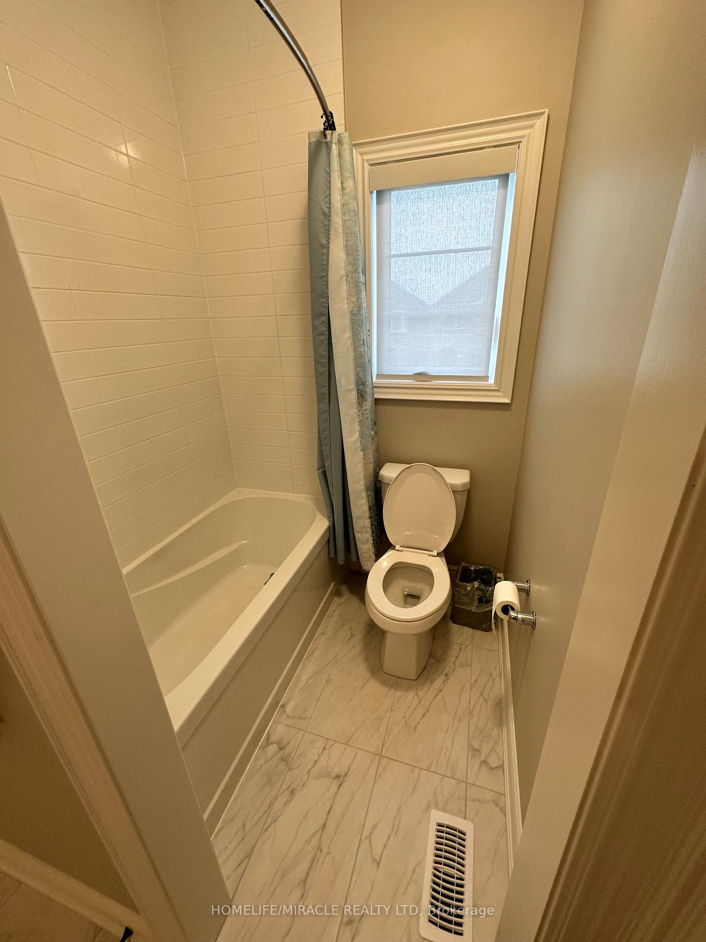 Photo 36 of Unit (Upper), 15 Twilley Road, Brampton, Brampton West — HOMEH