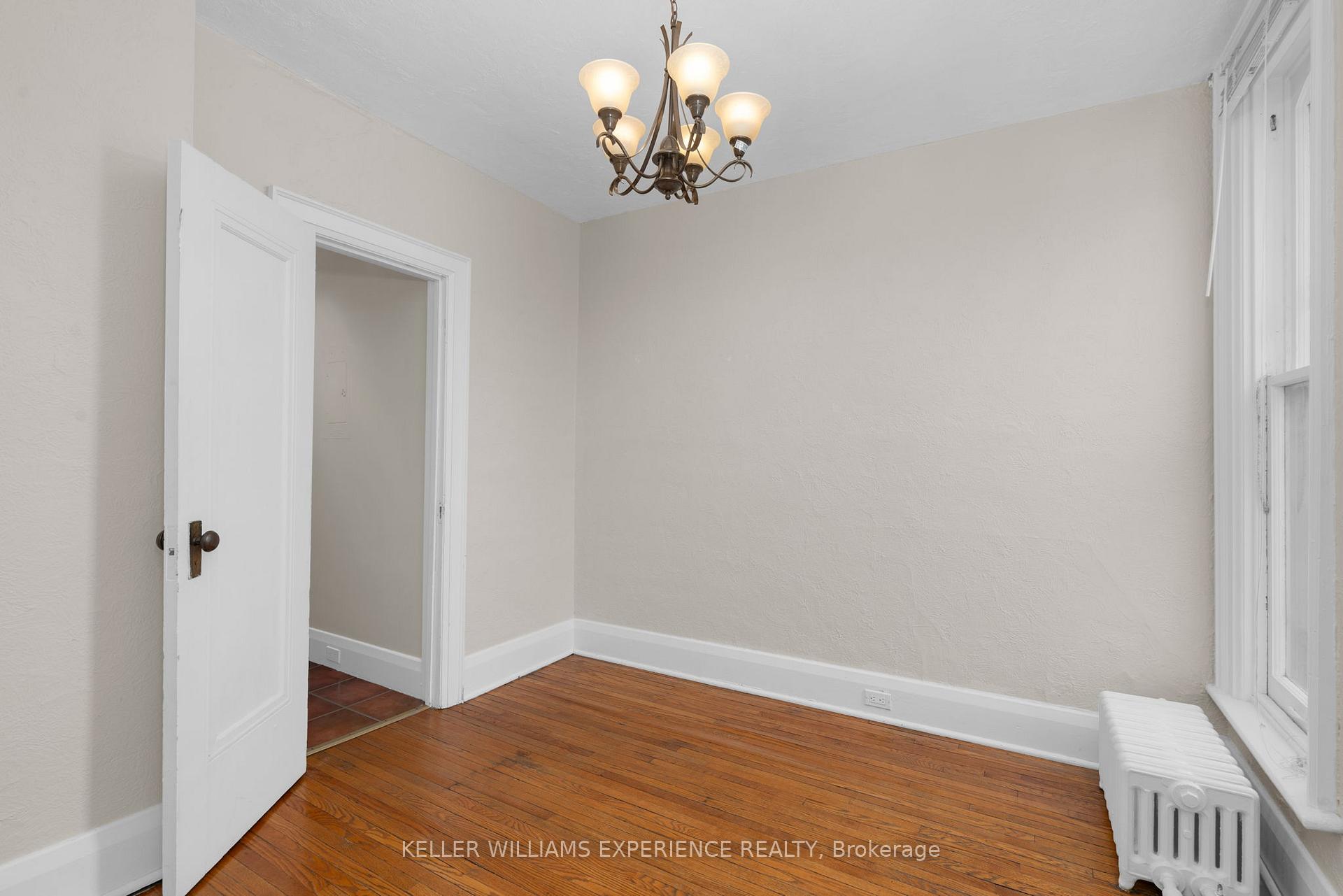 Photo 5 of Unit 6, 101 Clapperton Street, Barrie, City Centre — HOMEH