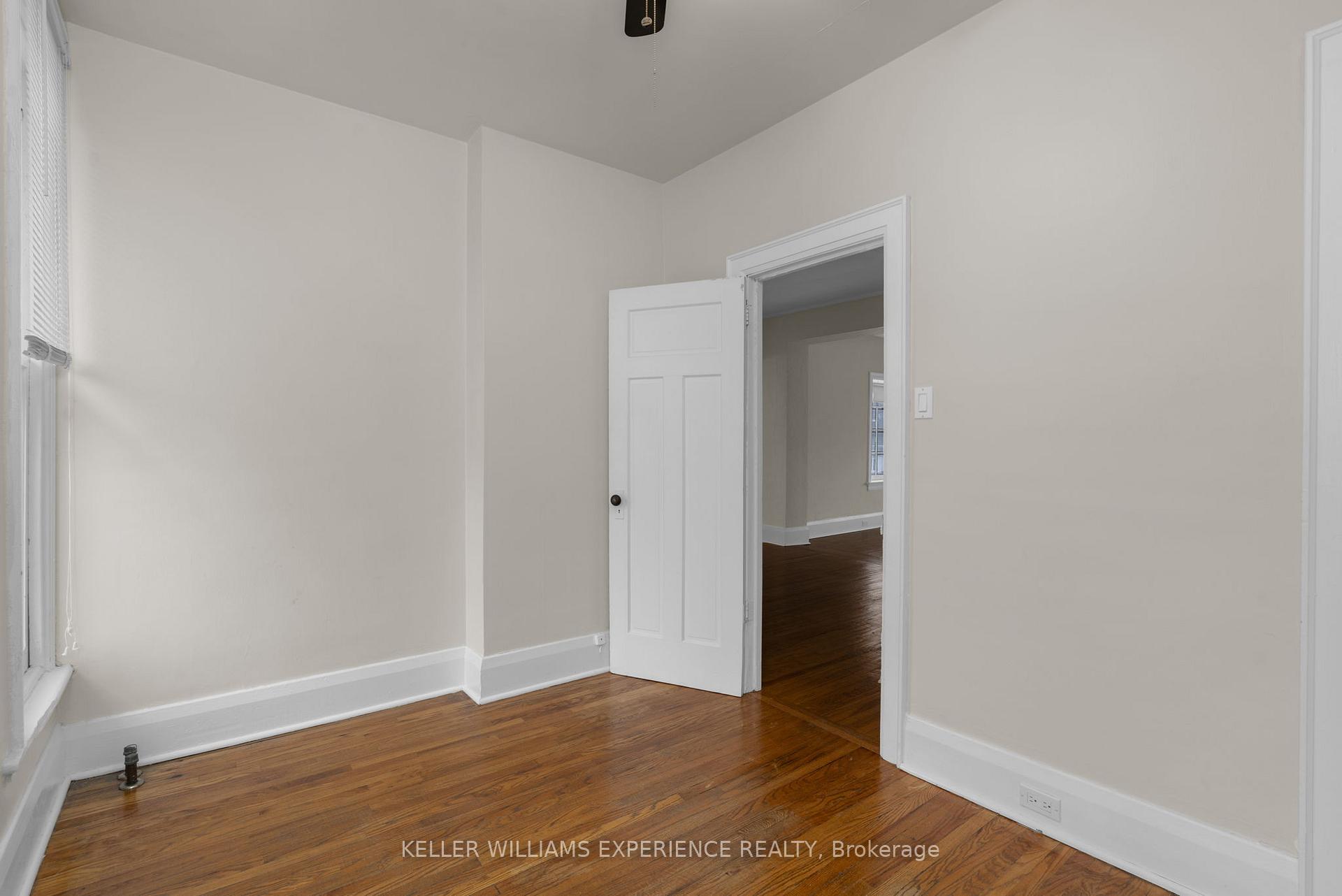 Photo 13 of Unit 6, 101 Clapperton Street, Barrie, City Centre — HOMEH