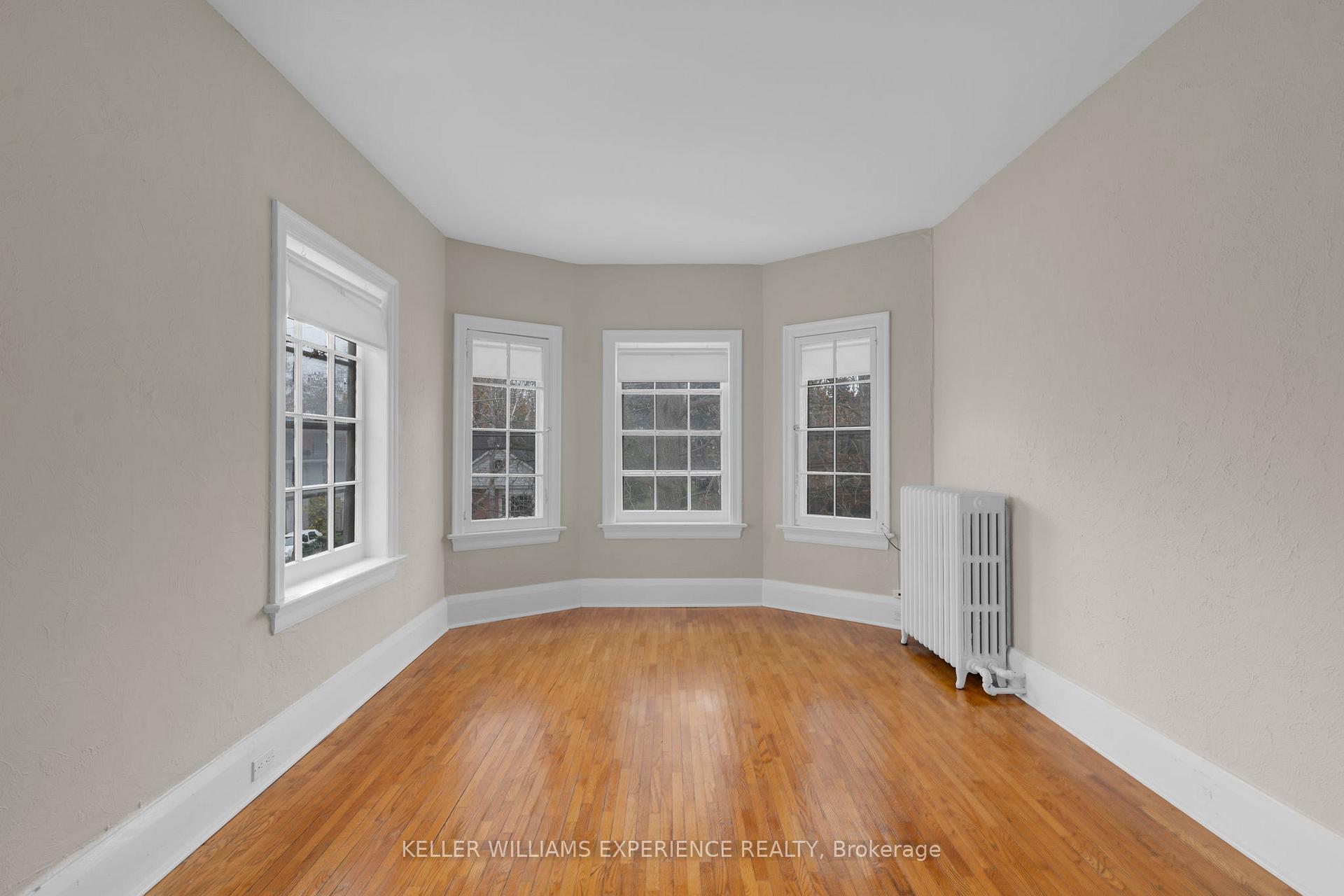 Photo 15 of Unit 6, 101 Clapperton Street, Barrie, City Centre — HOMEH