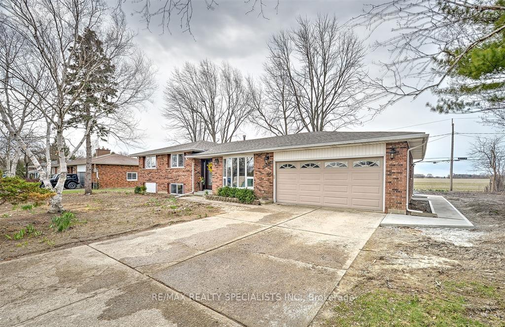 Photo 1 of Unit lower, 1765 Golfview Drive N, LaSalle — HOMEH