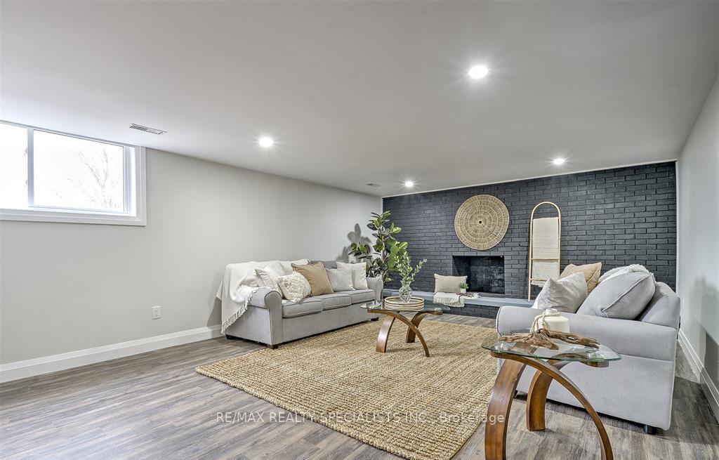 Photo 8 of Unit lower, 1765 Golfview Drive N, LaSalle — HOMEH