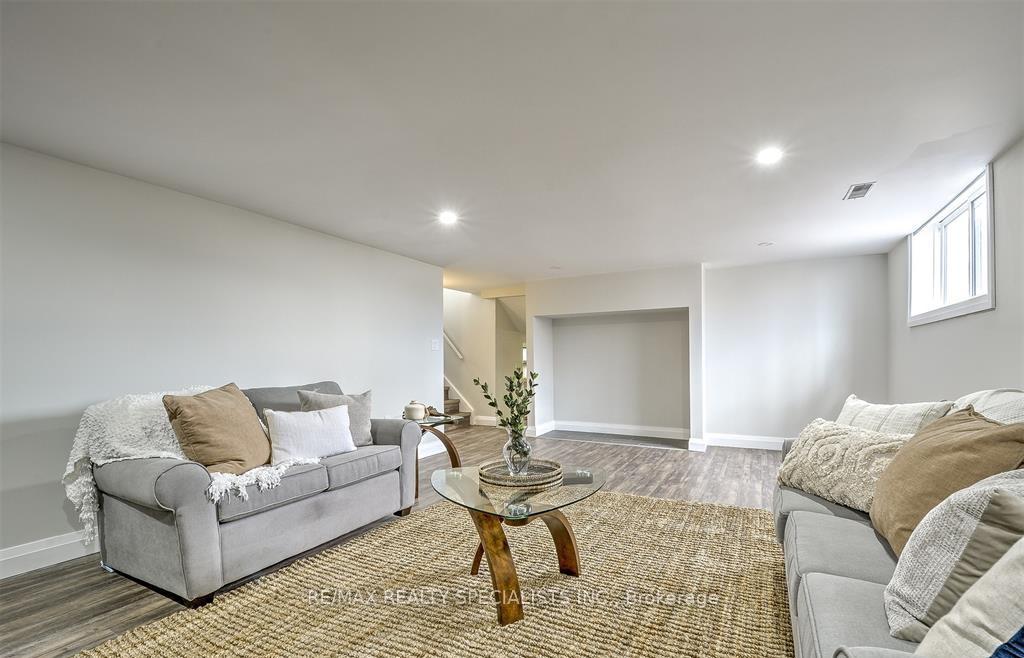 Photo 3 of Unit lower, 1765 Golfview Drive N, LaSalle — HOMEH