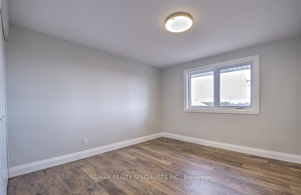 Photo 6 of Unit lower, 1765 Golfview Drive N, LaSalle — HOMEH