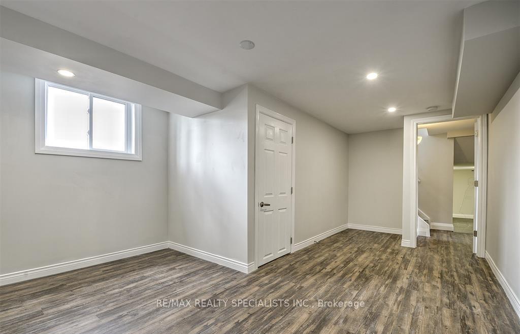 Photo 10 of Unit lower, 1765 Golfview Drive N, LaSalle — HOMEH