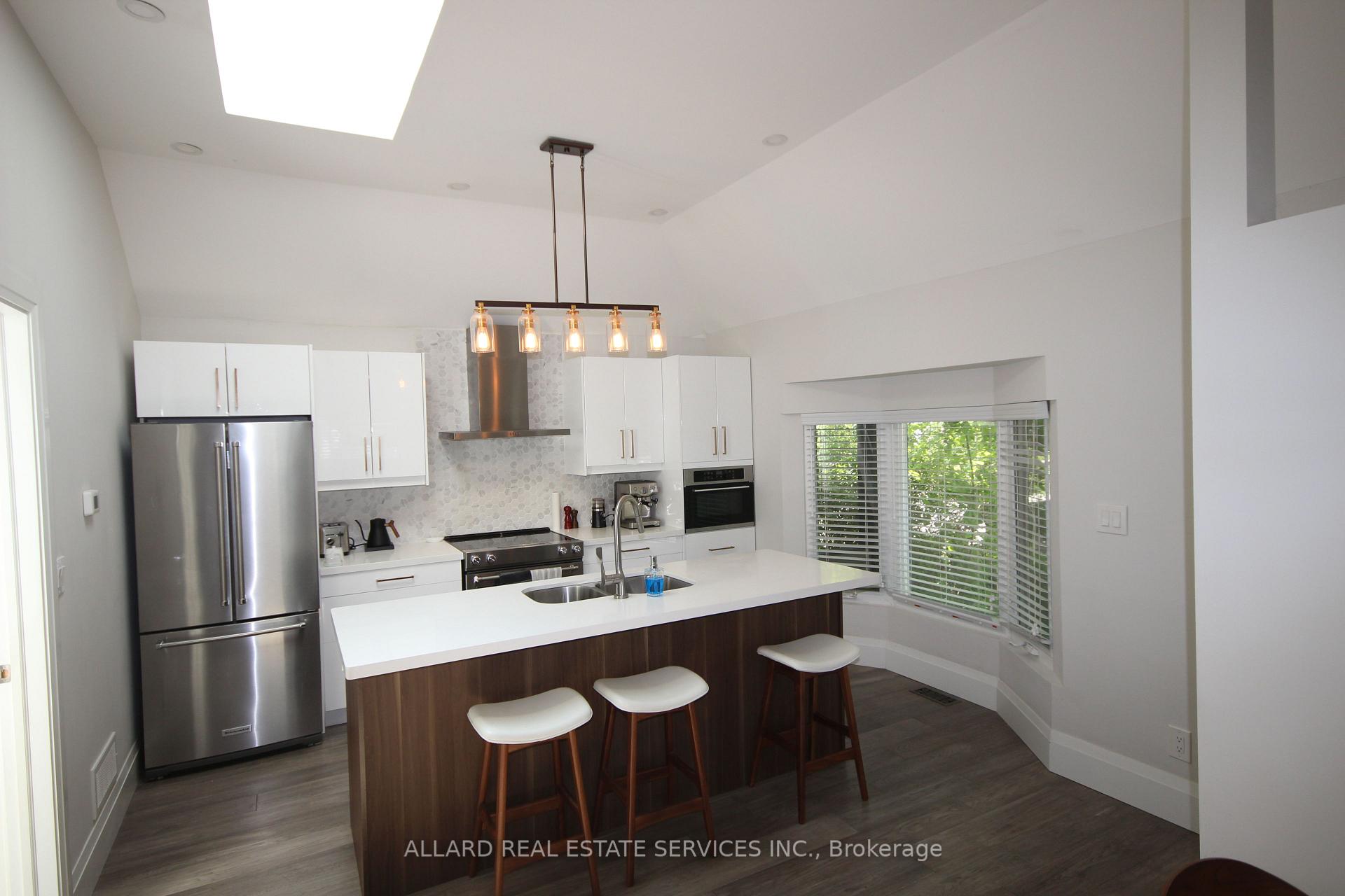 Photo 18 of 361 Rhodes Avenue, Toronto, Greenwood-Coxwell — HOMEH
