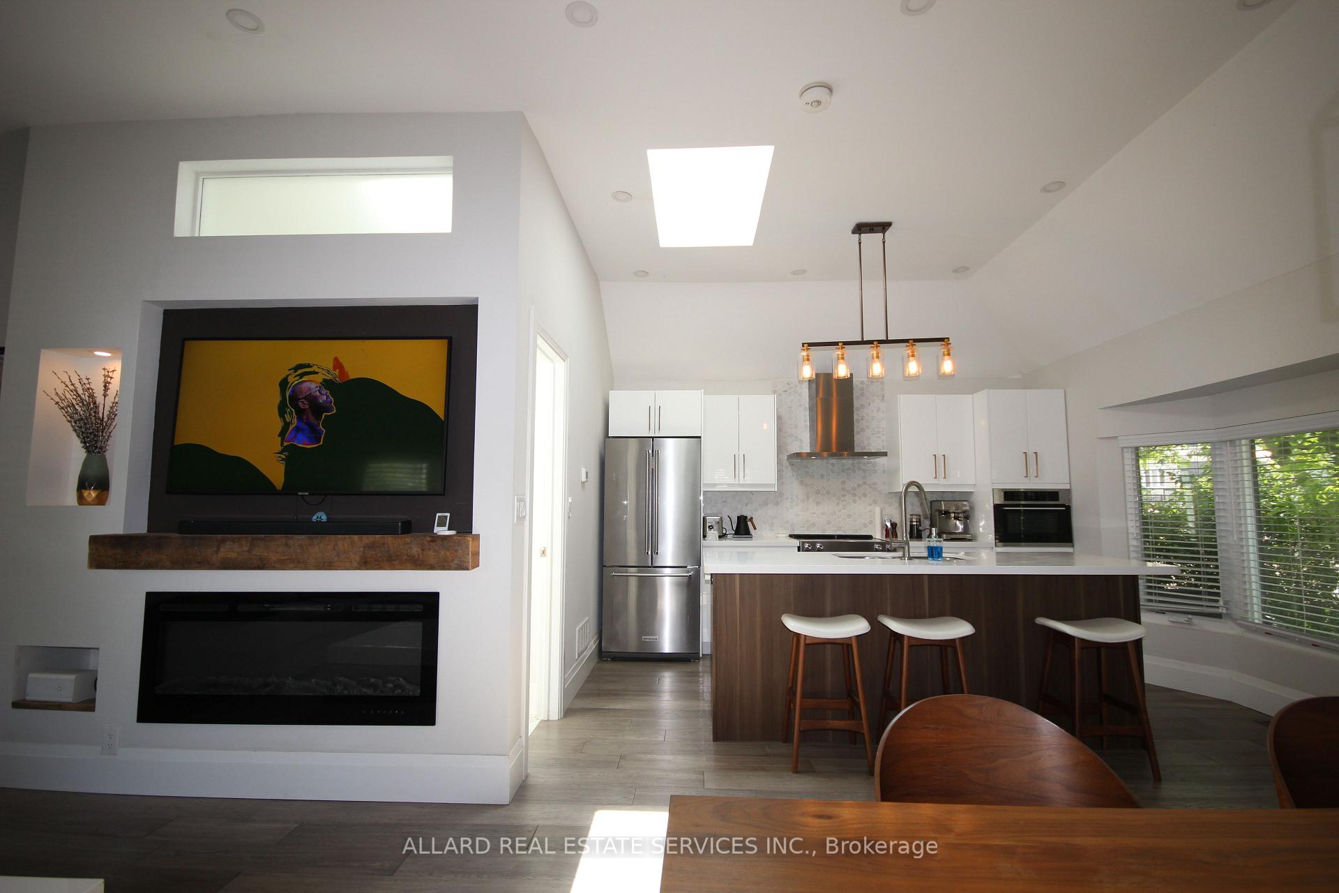Photo 24 of 361 Rhodes Avenue, Toronto, Greenwood-Coxwell — HOMEH